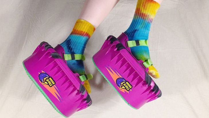 12 Toys Every ’90s Kid Begged For That Are Now Considered Dangerous