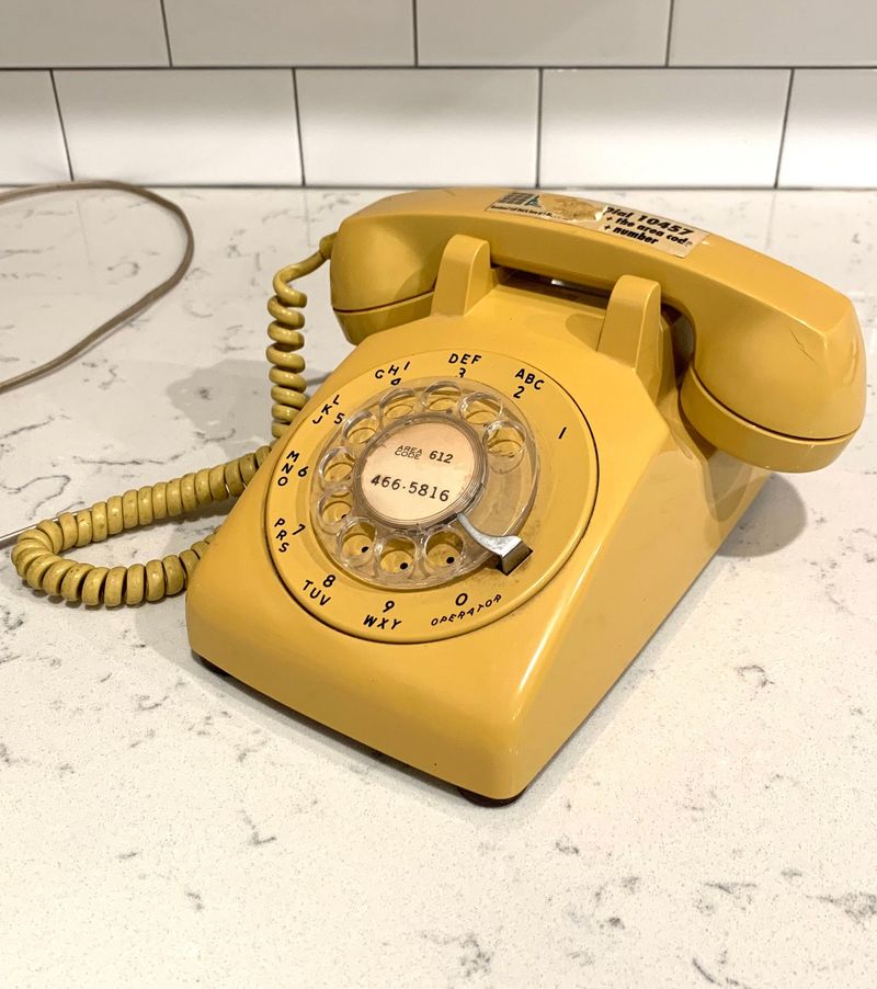 Using a Rotary Phone