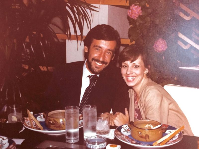 No Phones on Dates