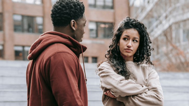 9 Seemingly Innocent Questions That Are Actually Psychological Manipulation Tactics