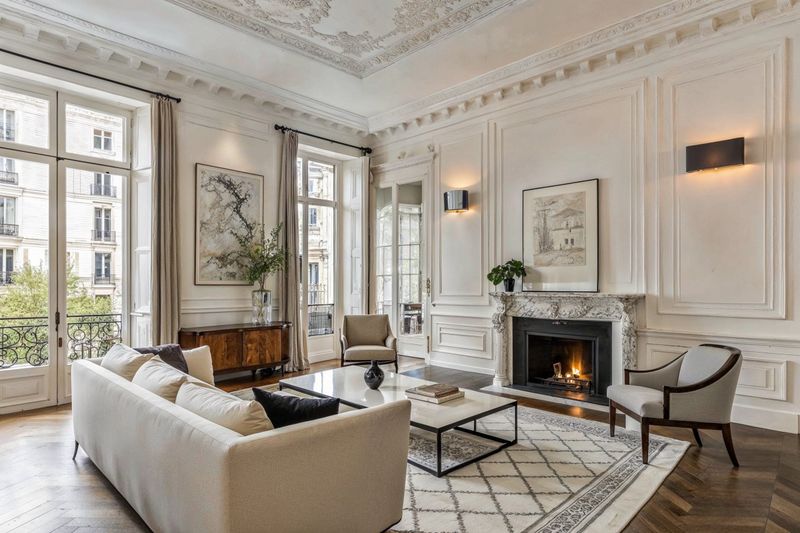 Crown Molding