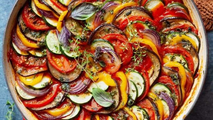 If You’re a Foodie, You Need to Try These 11 International Dishes