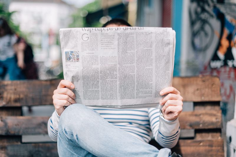 Reading Print Newspapers