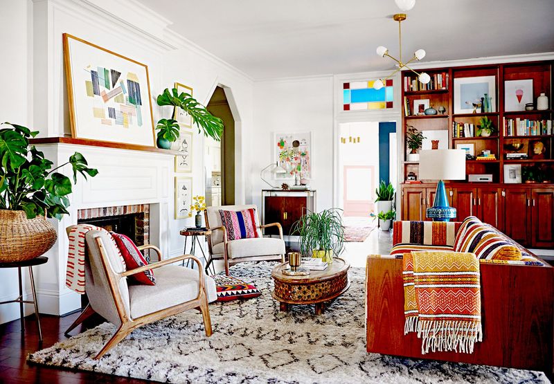 Artful Arrangement of Decor