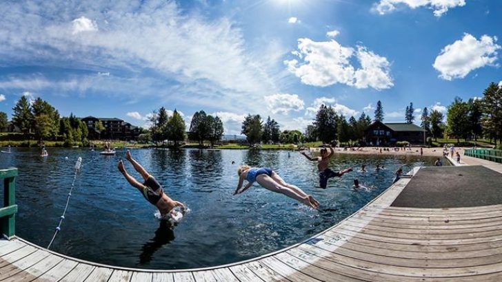 12 Of The Best Lakes for Swimming in the U.S. This Summer