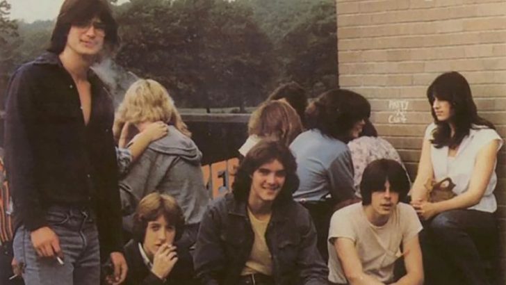 15 Things Gen X Did as Teenagers That Would Give Modern Parents Heart Attacks