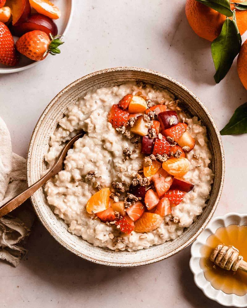Oatmeal with Fruit
