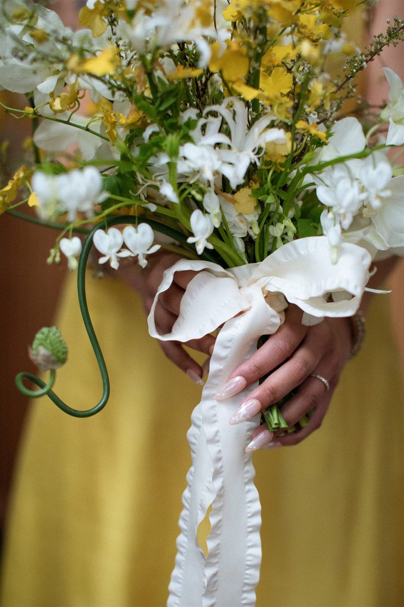 Arranging Floral Bouquets