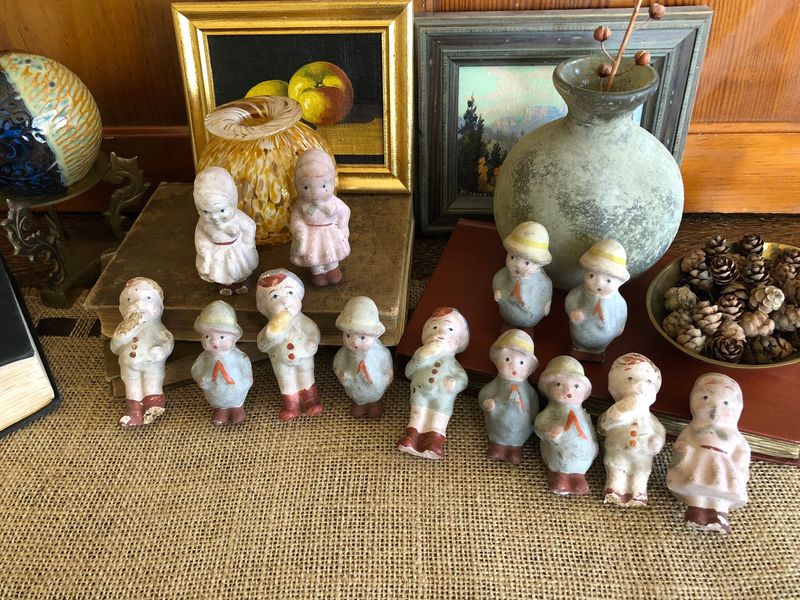 Knick-Knacks and Collectibles