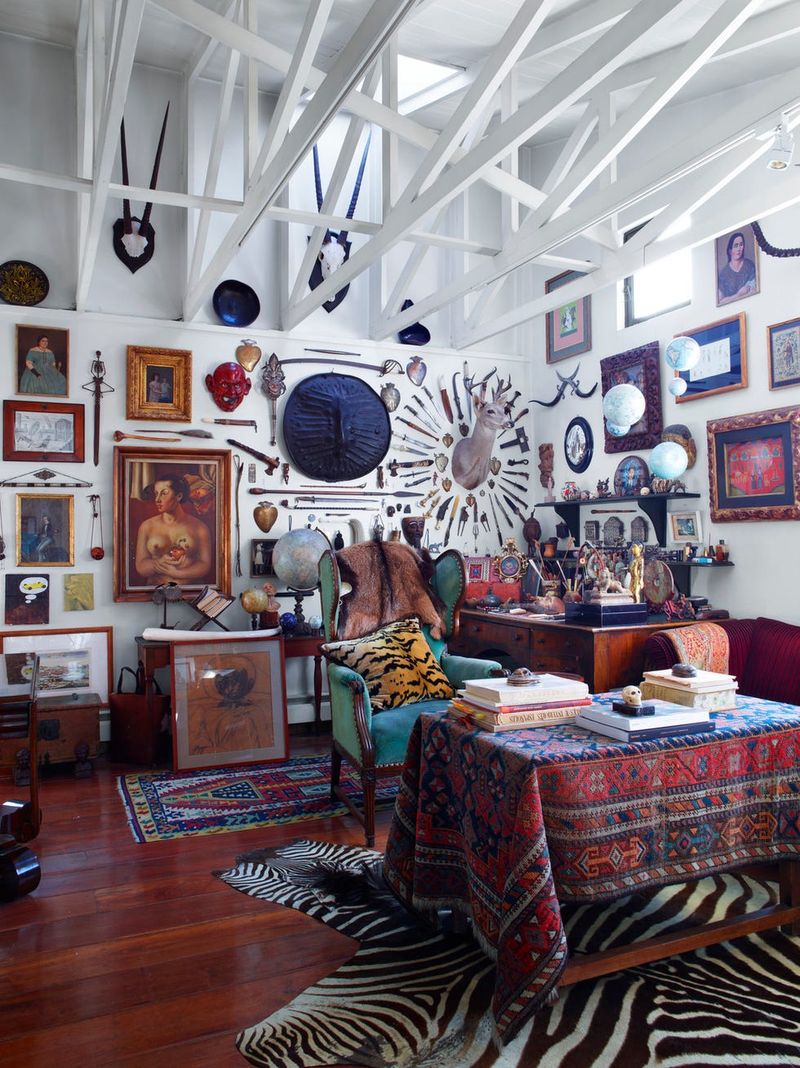 Excessive Decoration Pieces