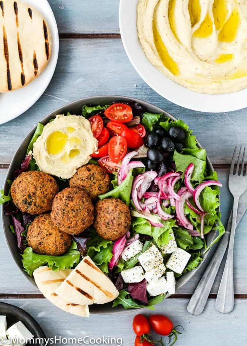 Mediterranean Falafel Salad