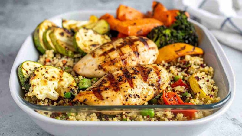 Grilled Chicken Quinoa Salad