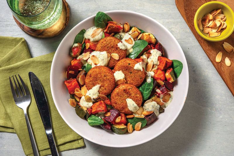 Spinach and Falafel Berry Salad