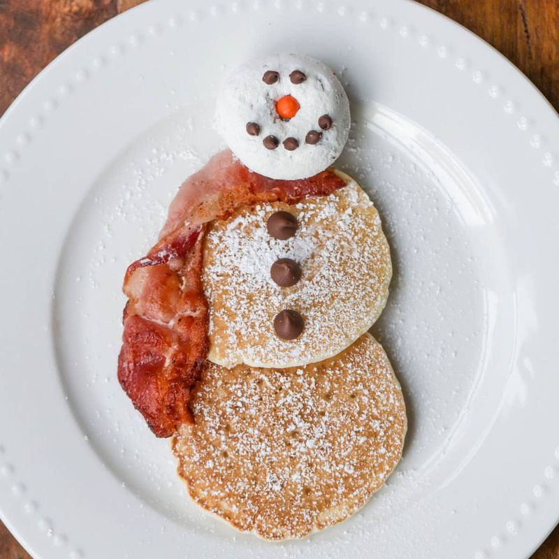 Snowman Pancakes