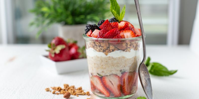 Oatmeal & Berry Parfait