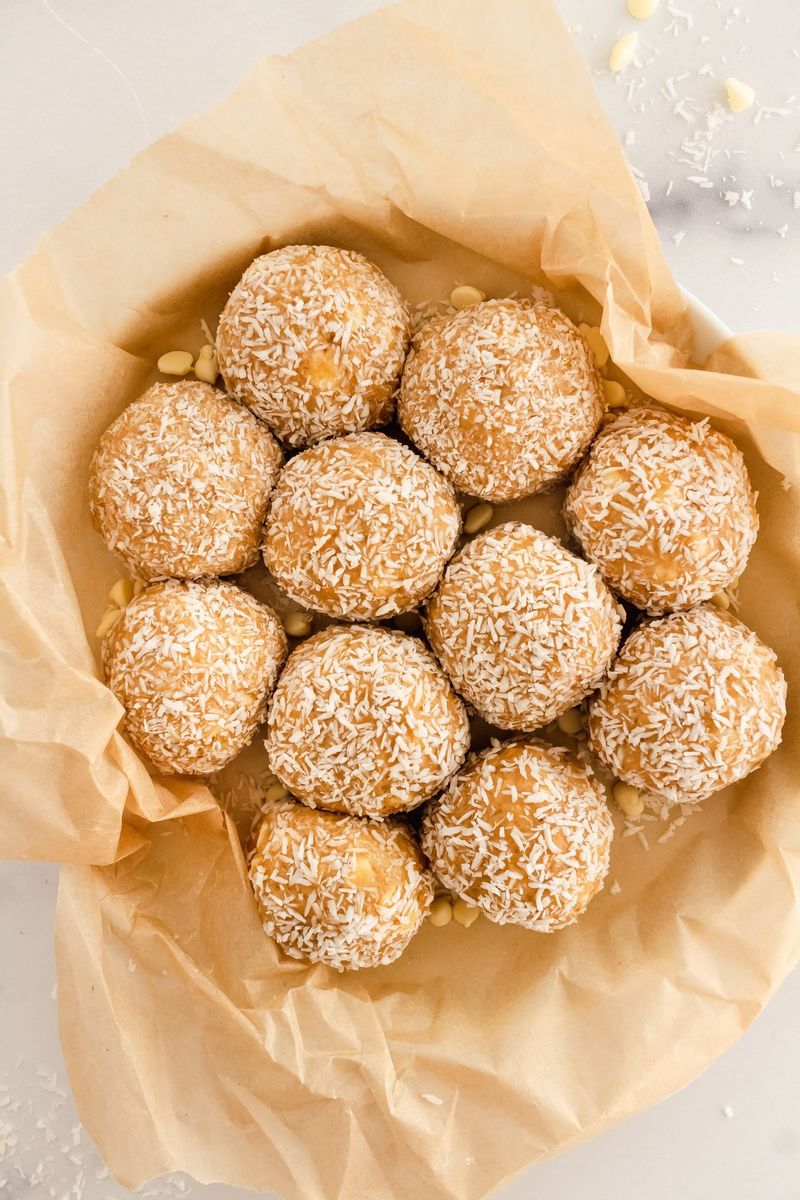 Coconut Macadamia Balls