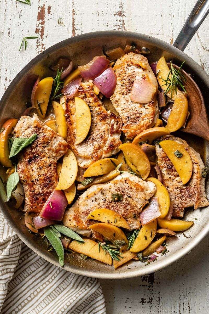 Pork Chops with Apples