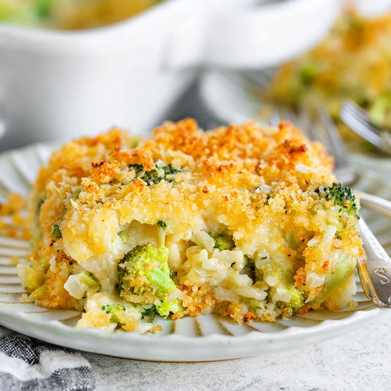 Cheesy Broccoli and Rice Casserole
