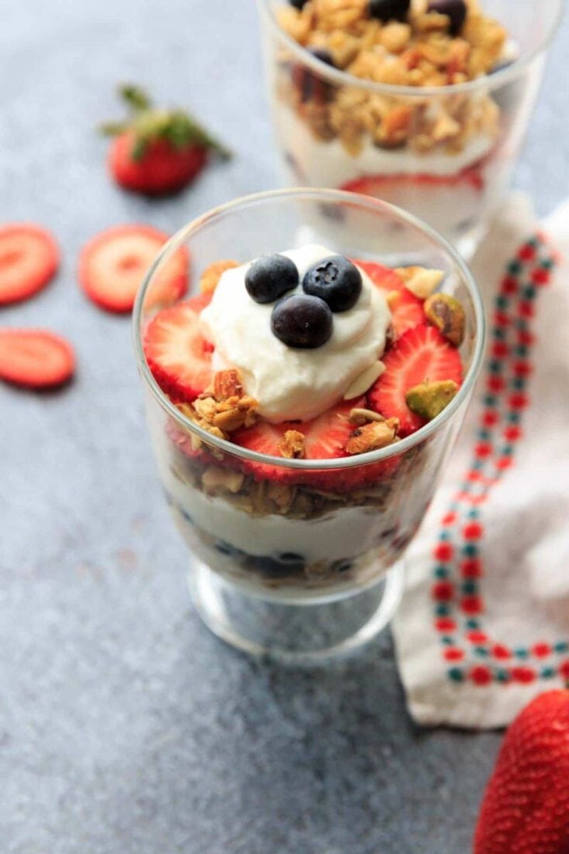 Berry Yogurt Parfaits
