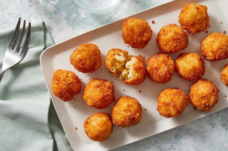 Cheesy Mac and Cheese Bites