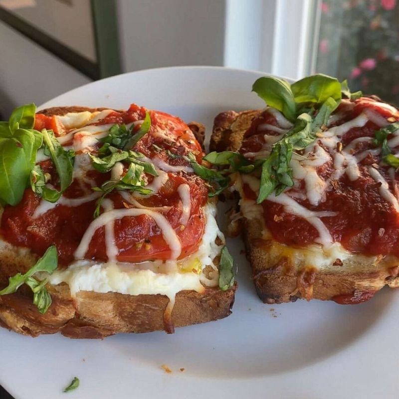 Pizza Toast