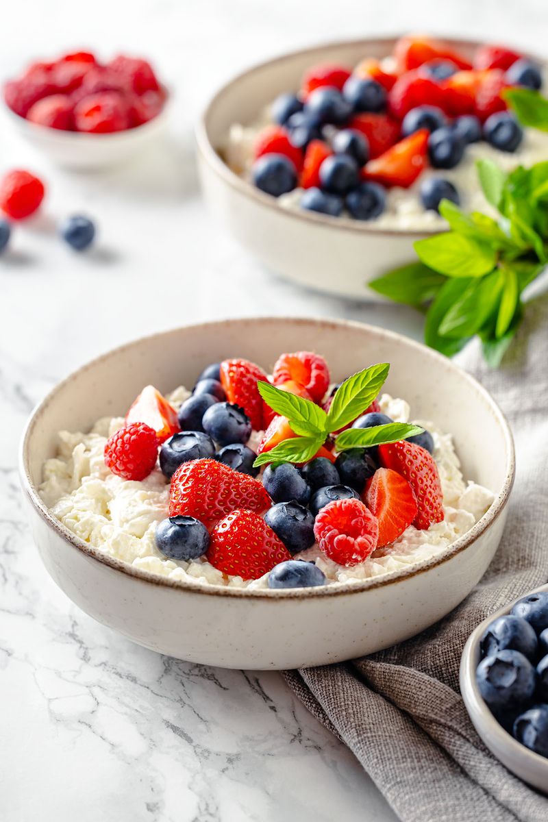 Cottage Cheese and Fruit Bowl