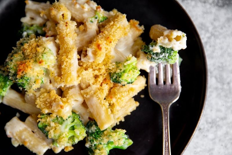 Cheesy Broccoli Pasta