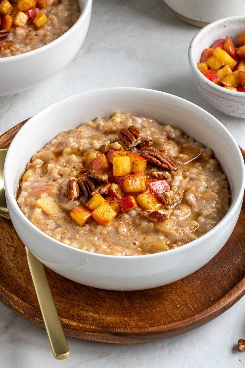Apple Cinnamon Oatmeal